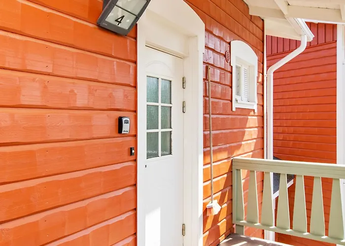 Moitakuru A4 By Interhome